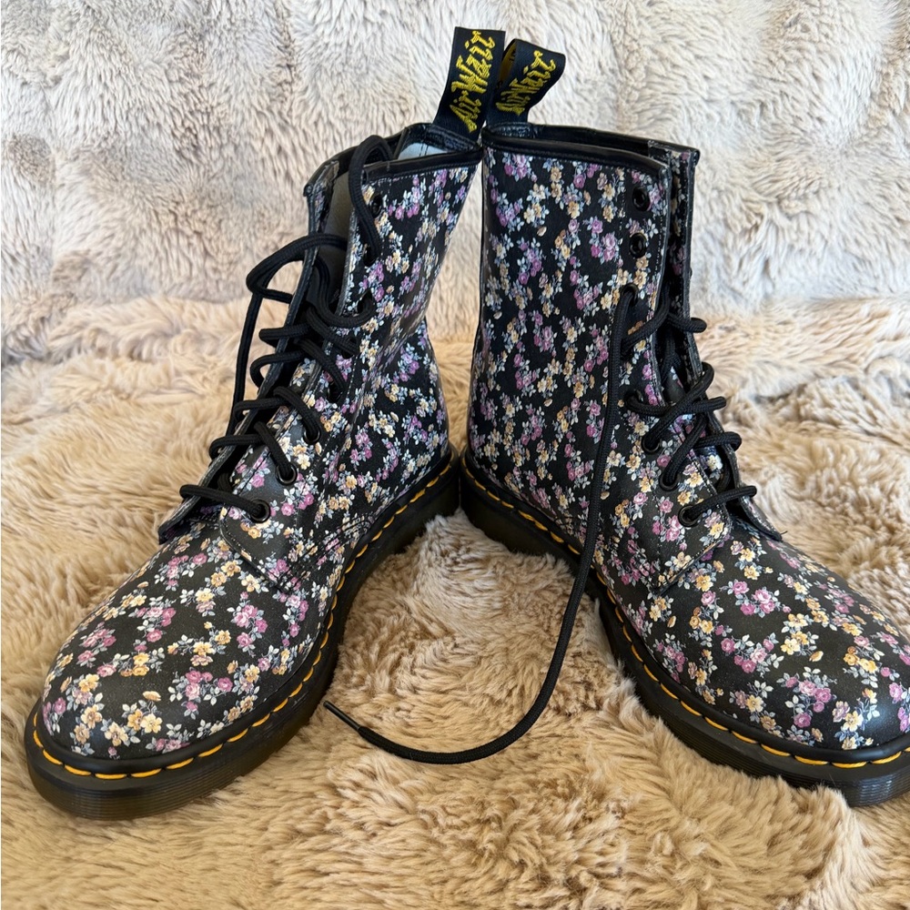 Dr.Martens 1460 Pascal Floral Boot